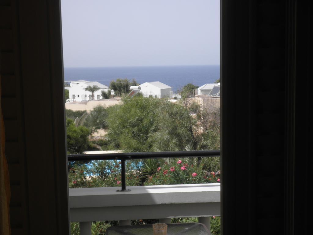 Anthemis Aparthotel Stavros  Exterior photo